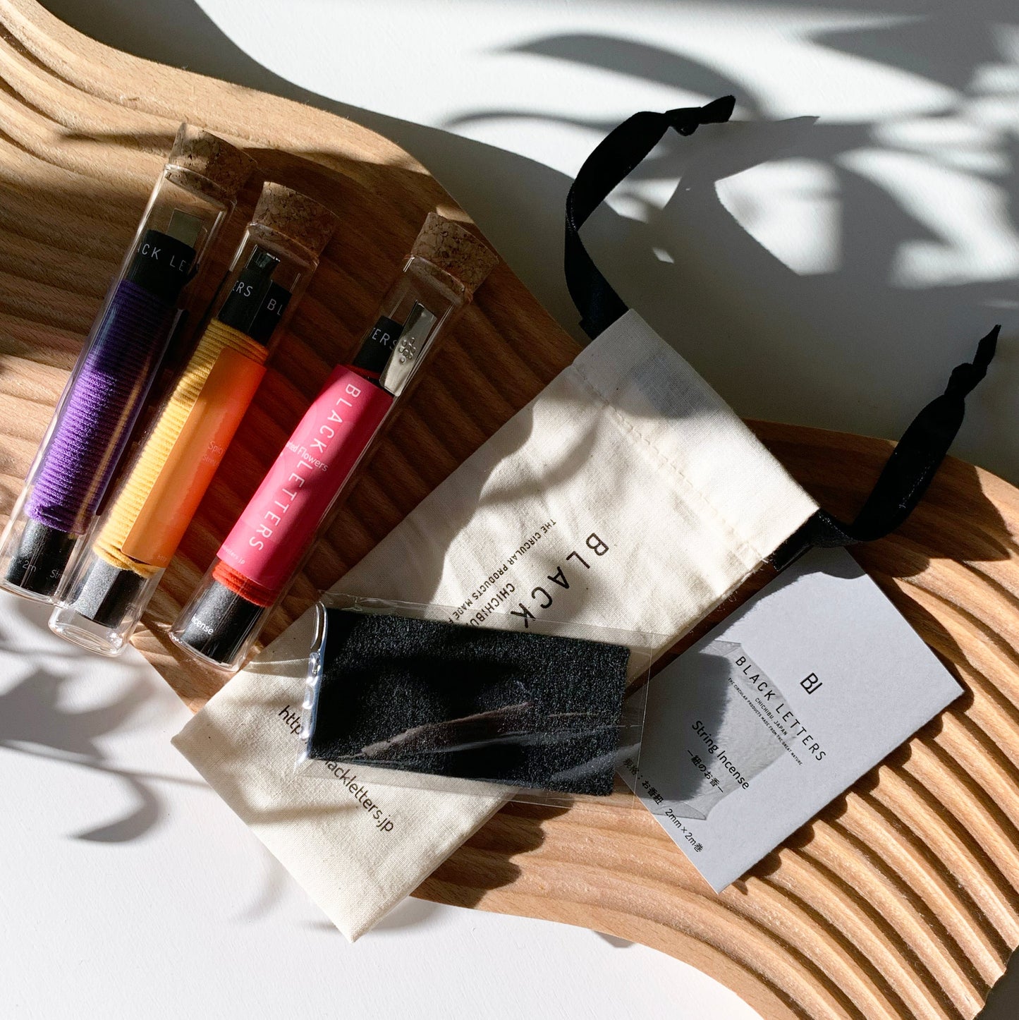 String Incense 紐お香 Spicy Agarwood