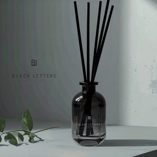 10月1日リニューアル新発売｜BLACKLETTERSリードディフューザーで楽しむ上質なルームフレグランス